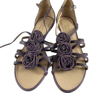 TALBOTS  vintage leather summer sandal, lavender/mauve